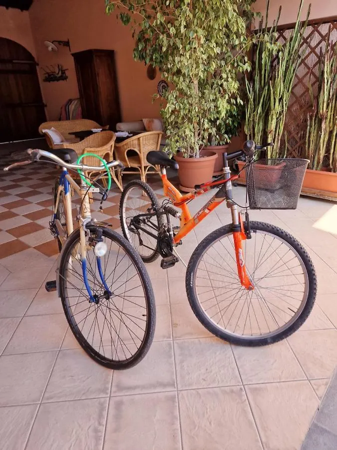 Casa Di Giulietta Villa Cabras Holiday home